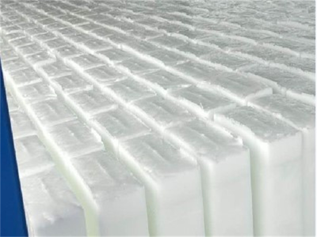 揭秘乌鲁木齐良臣制冰厂：降温冰块背后的神秘制作工艺